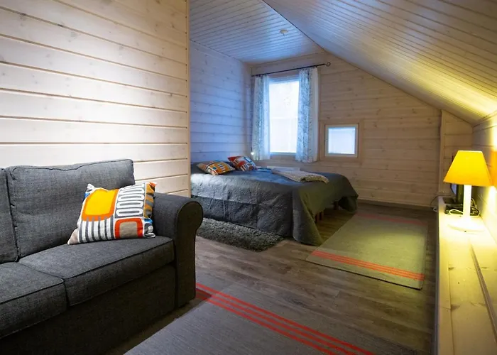 בית כפרי Ettomies Ii *